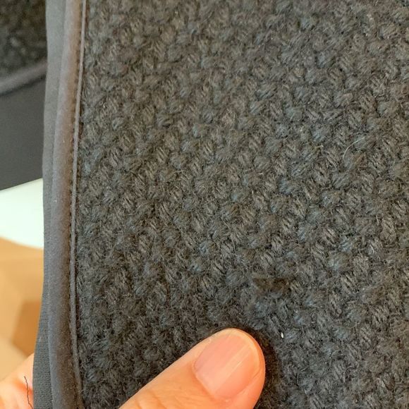 Vince wool jacket with buttoned front size 4 - Picture 10 of 16